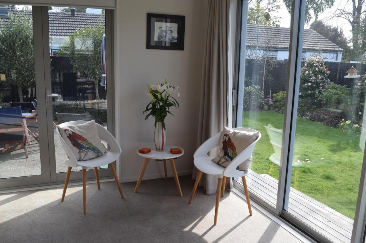 Bed & Breakfast In The Heart Of Fendalton ไครสต์เชิร์ช ภายนอก รูปภาพ